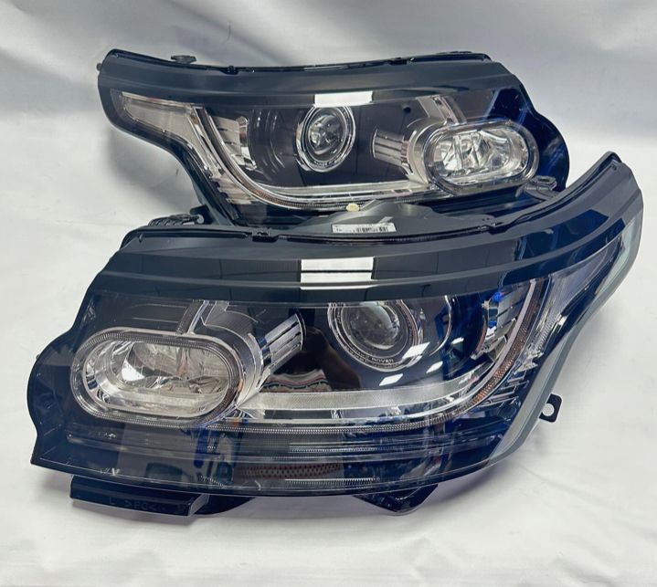 Range Rover IV L405 LH RH Headlight Set – OEM Quality (LH LR067213, RH LR067204)